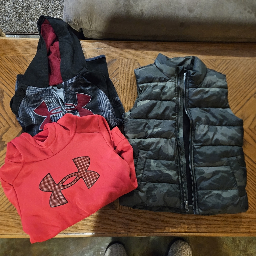Boy tops